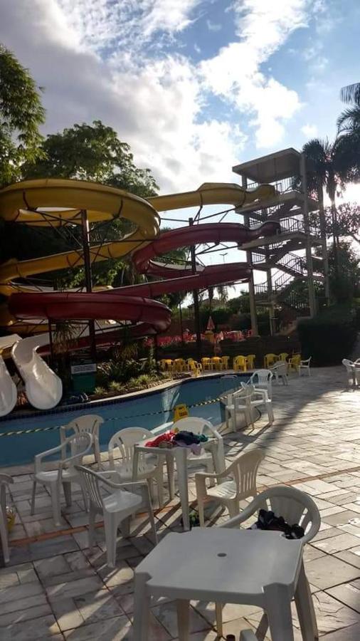 Golden Dolphin 3Pessoas Com Piscinas Termais Mais Toalhas E Roupas De Cama Lencois Travesseiros Fronhas Limpeza Do Check In Impostos E Taxas Ja Incluso Atencao A Hospedagem Podera Ocorrer No Express Ou Grand Hotel,Conforme A Disponibilidade De Apto كلدس نوفاس المظهر الخارجي الصورة